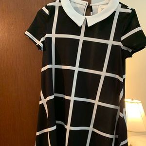 Small vintage plaid dress with collar
